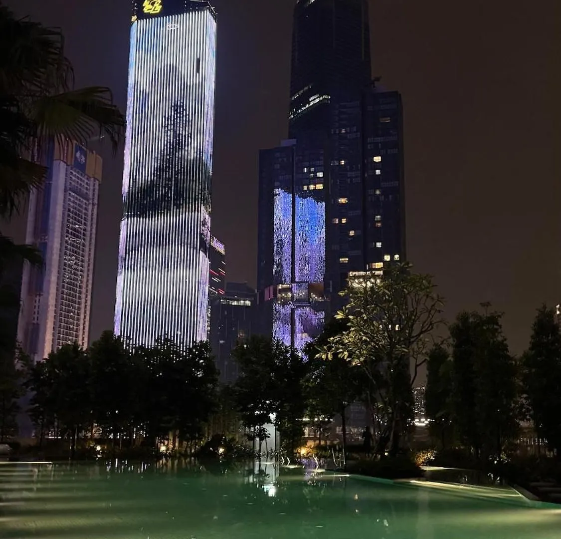 Skyhigh Agilebb 2B1R - 1 Min To Trx&Pavilion, Golf View, Up To 6 Pax Kuala Lumpur