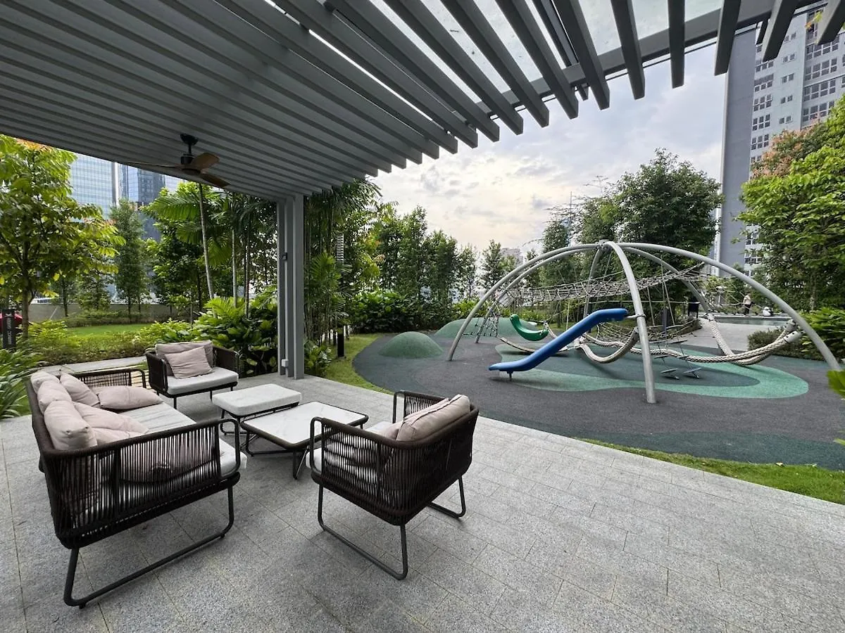 Skyhigh Agilebb 2B1R - 1 Min To Trx&Pavilion, Golf View, Up To 6 Pax Kuala Lumpur